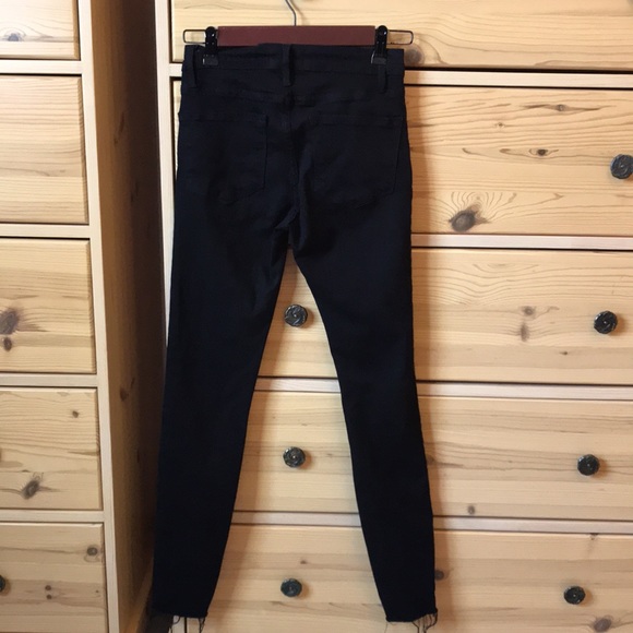 Frame Le Skinny Jeanne Raw Stagger Film Noir Size 24 - Picture 7 of 9